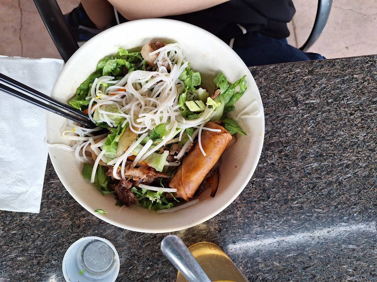 Chopstix Vietnamese Restaurant restaurant in Monterey - photo 3