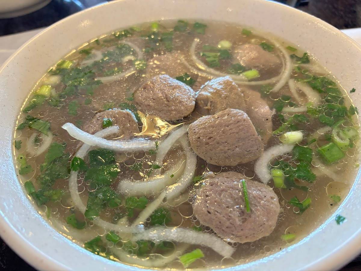 Chopstix Vietnamese Restaurant restaurant in Monterey - photo 4
