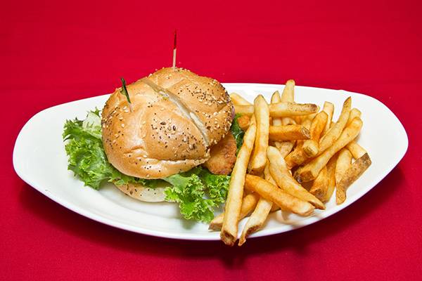 Madaline's Grill & Steak House restaurant in Redmond - photo 2