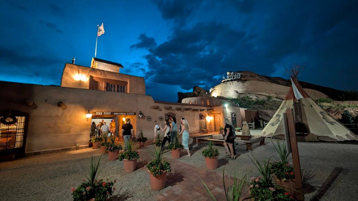 The Fort restaurant in Morrison - photo 7