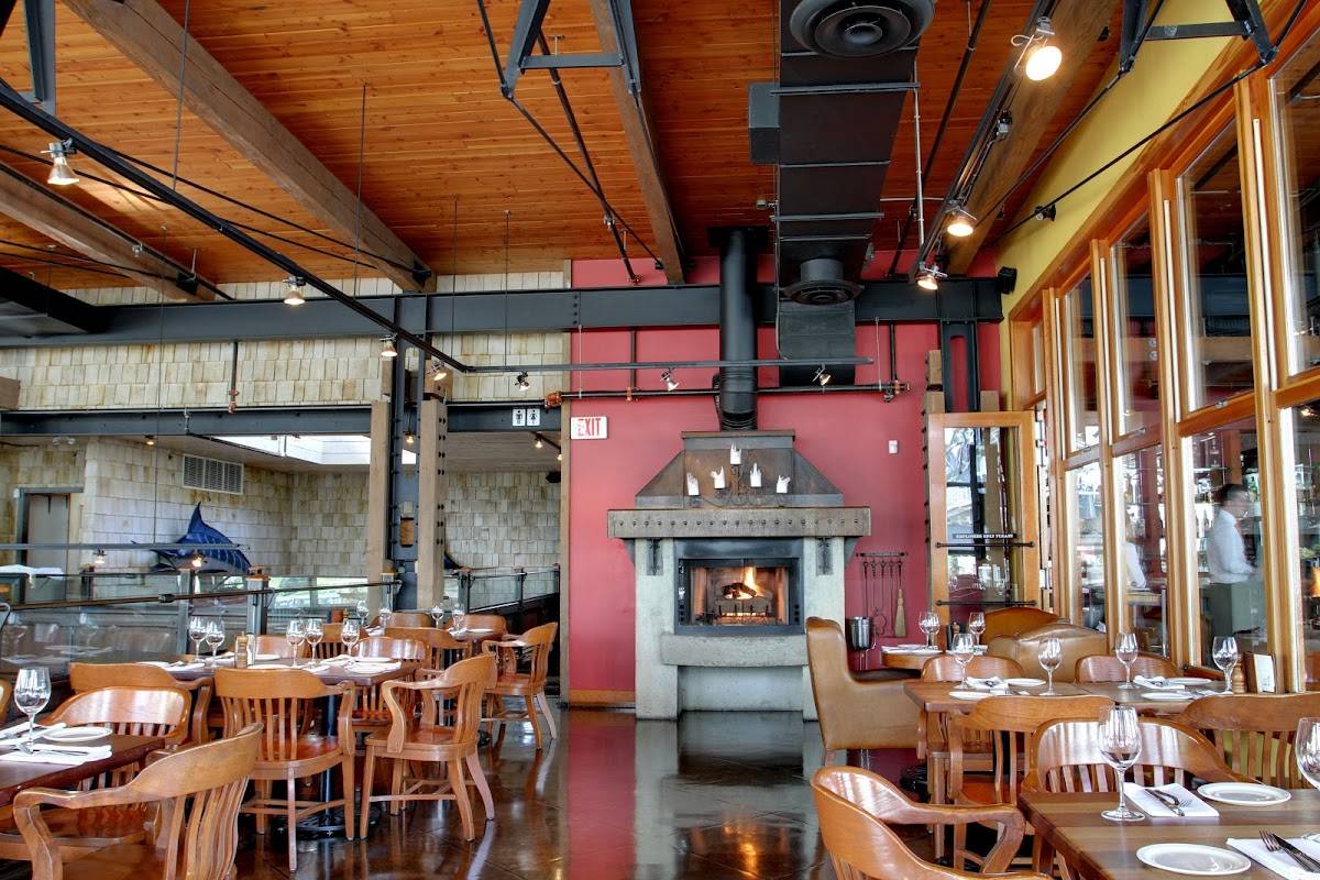 The Sandbar Seafood Restaurant restaurant in Vancouver - photo 1