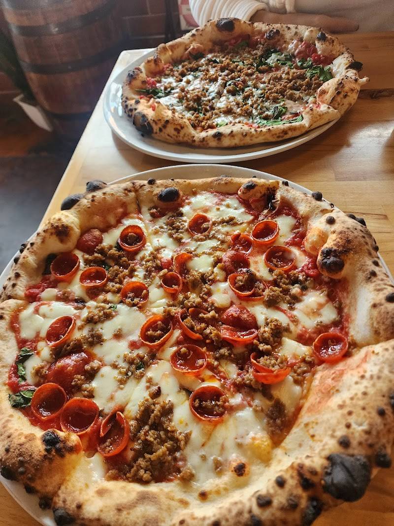 Cane Rosso restaurant in Fort Worth - photo 3