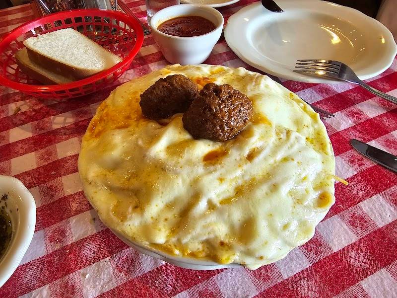 Chef's Restaurant restaurant in Buffalo - photo 4