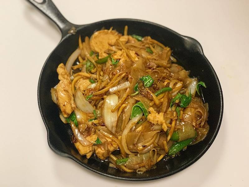 Thai Chefs restaurant in Santa Clarita - photo 2