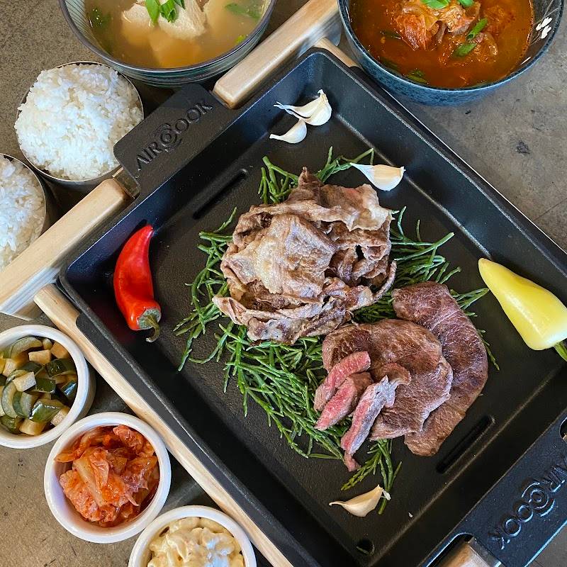 Sura Hawaii restaurant in Honolulu - photo 3