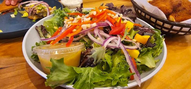 Coconut's Fish Cafe restaurant in Kihei - photo 3