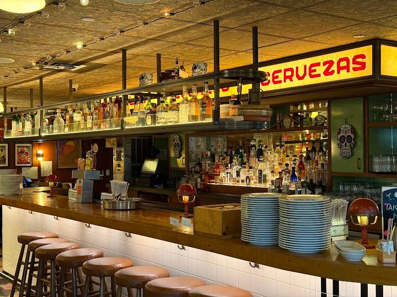 Lolos Surf Cantina restaurant in Miami Beach - photo 4