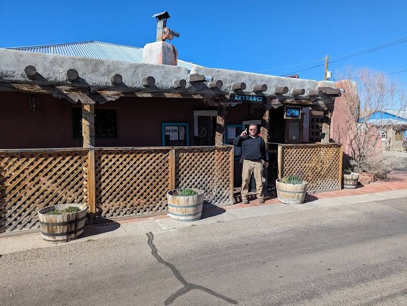 High Noon Restaurant & Saloon restaurant in Albuquerque - photo 3