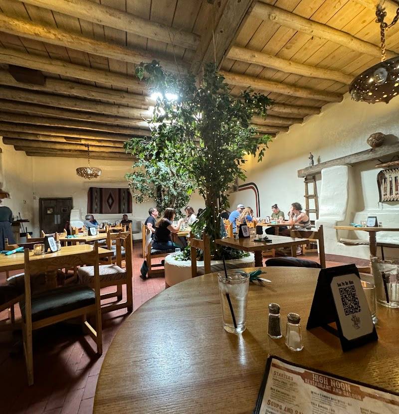 High Noon Restaurant & Saloon restaurant in Albuquerque - photo 5