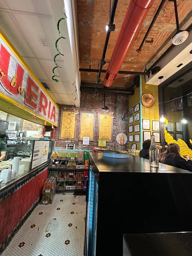 El Jefe's Taqueria - Boston Common restaurant in Boston - photo 3