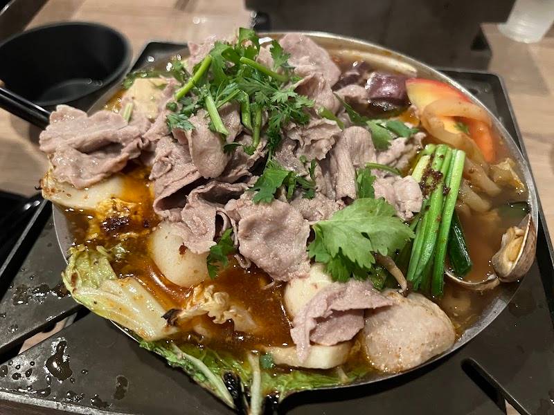Boiling Point restaurant in Gardena - photo 4