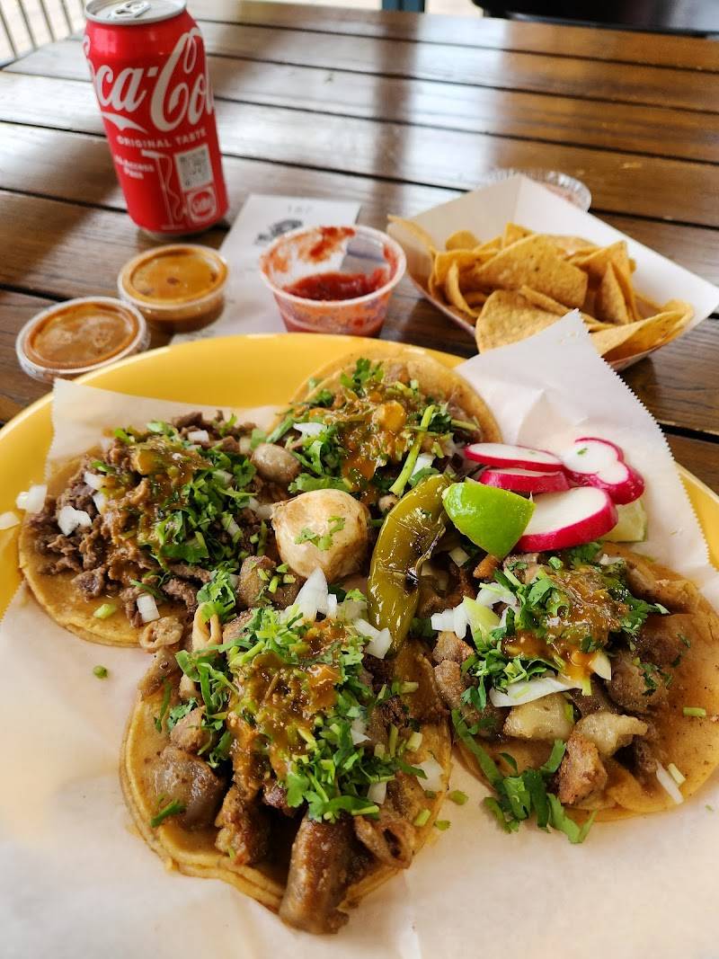 Tacos El Gordo restaurant in Hayward - photo 2
