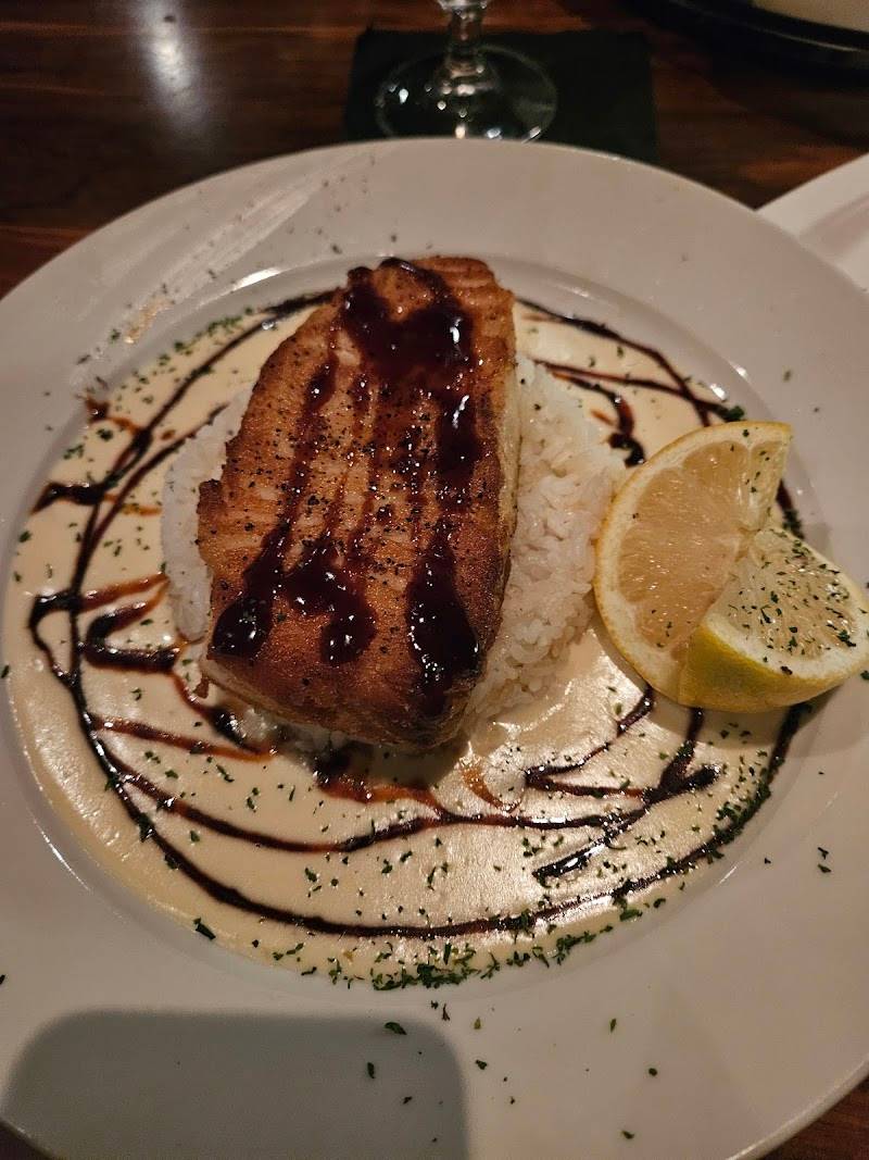 Larsen's Grill restaurant in Simi Valley - photo 4