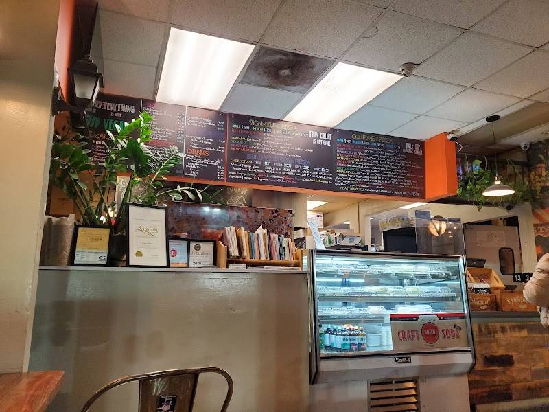 Vegan Pizza - Garden Grove restaurant in Garden Grove - photo 4