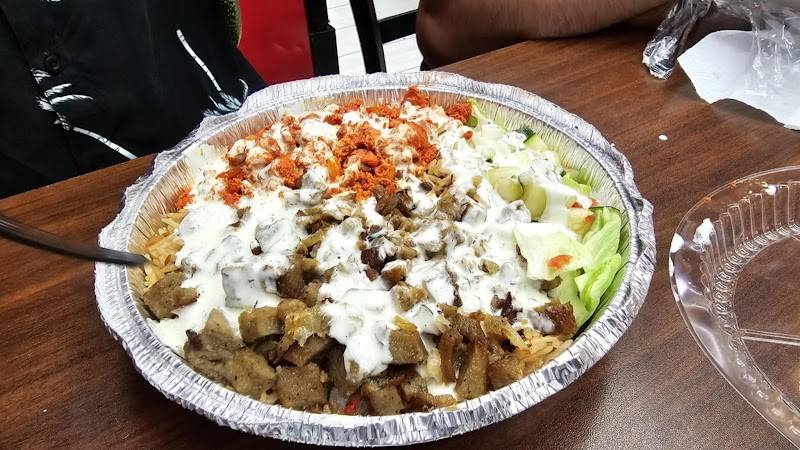 Naz's Halal restaurant in Garden Grove - photo 2