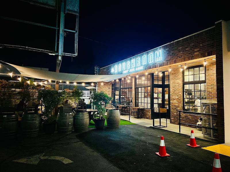 The Doughroom restaurant in Los Angeles - photo 5
