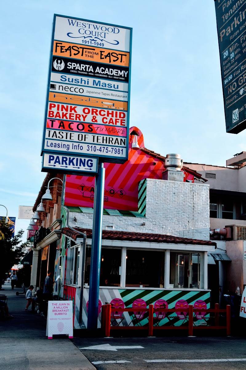 Tacos Tu Madre restaurant in Los Angeles - main photo