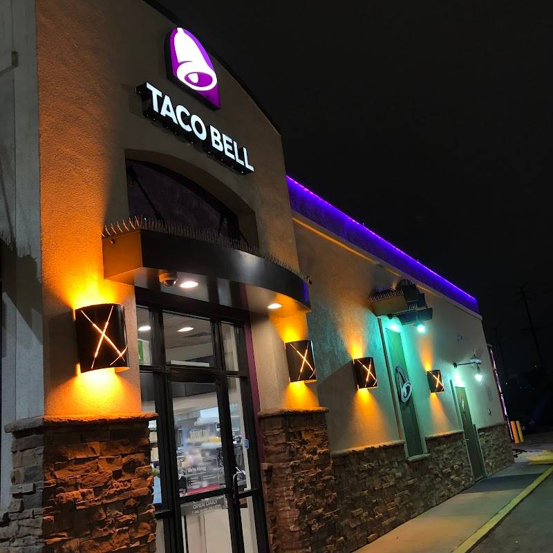 Taco Bell restaurant in Los Angeles - main photo