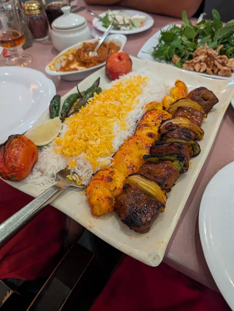 Farsi Cafe restaurant in Los Angeles - photo 5