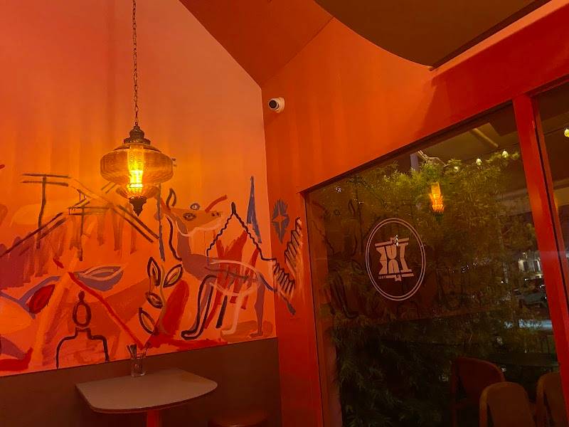 Tuk Tuk Thai restaurant in Los Angeles - photo 3