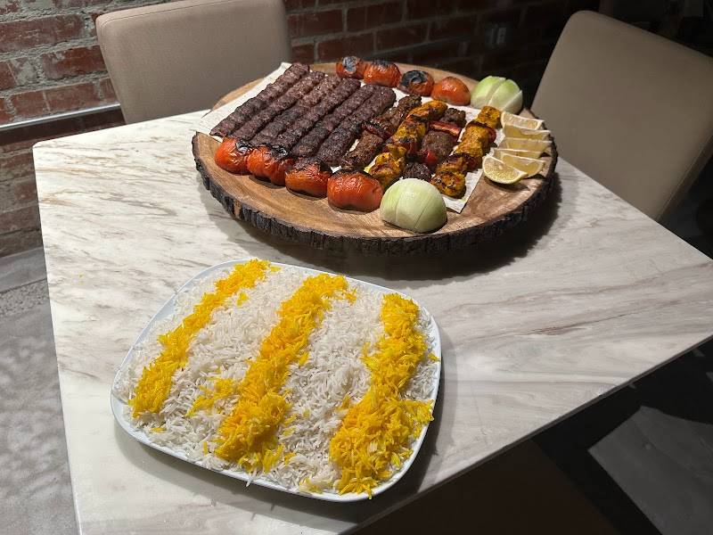 Diplomat Restaurant restaurant in Los Angeles - photo 3