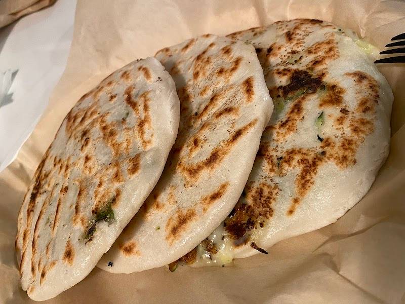 Los Molcajetes restaurant in Los Angeles - photo 3