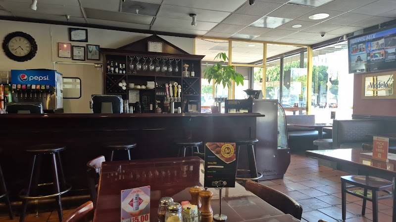  Numero Uno Pizza restaurant in Los Angeles - photo 3