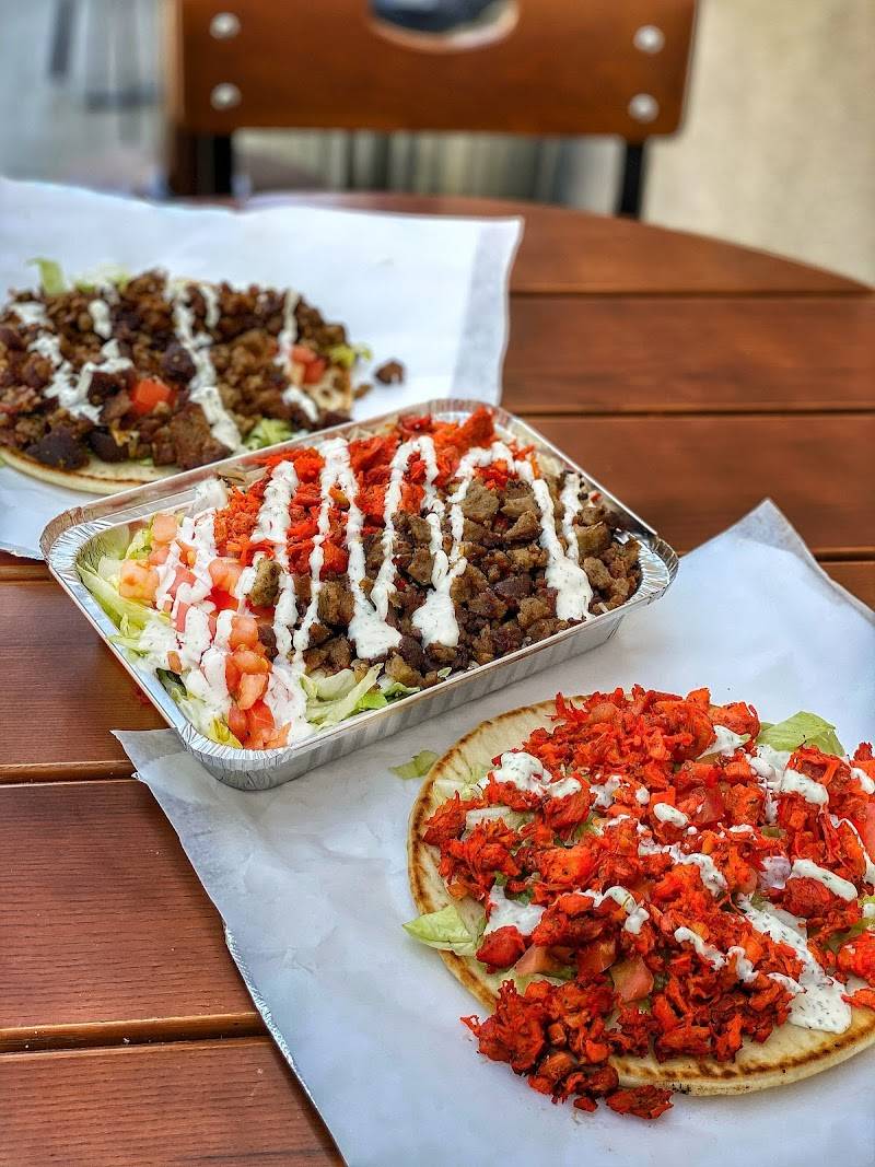 New York Chicken & Gyro restaurant in Los Angeles - photo 2