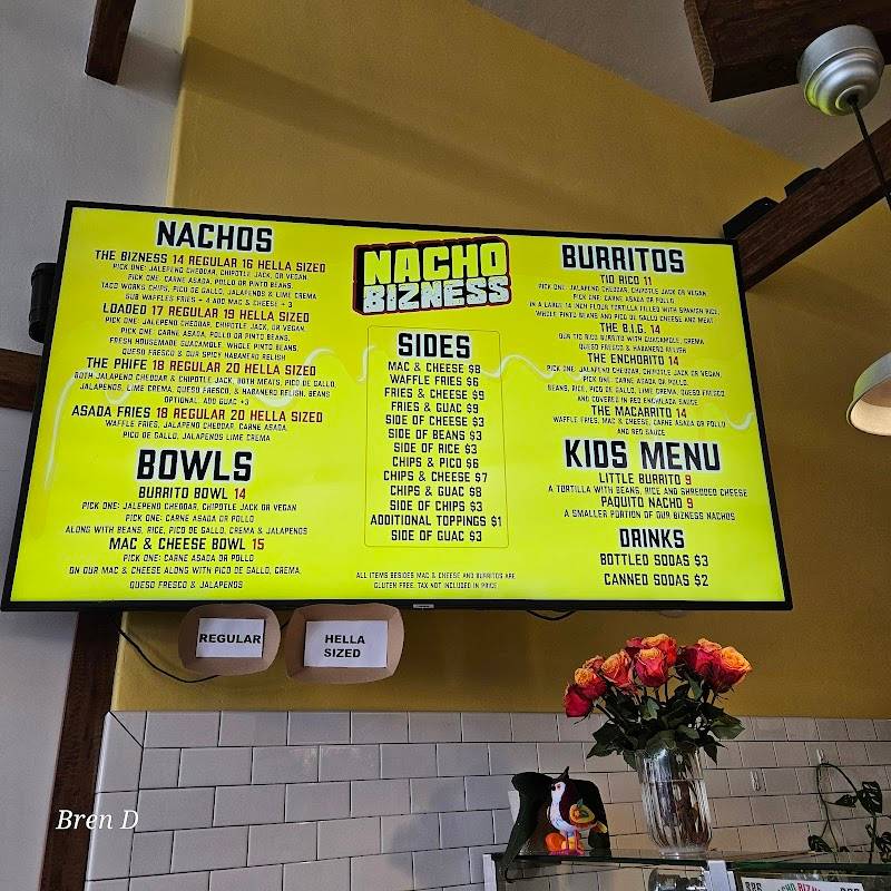 Nacho Bizness restaurant in Monterey - photo 5