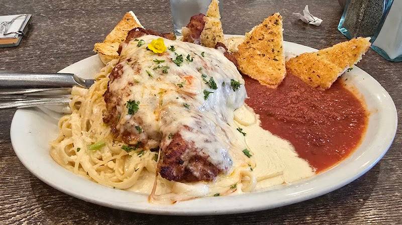 Rosine's Restaurant restaurant in Monterey - photo 3