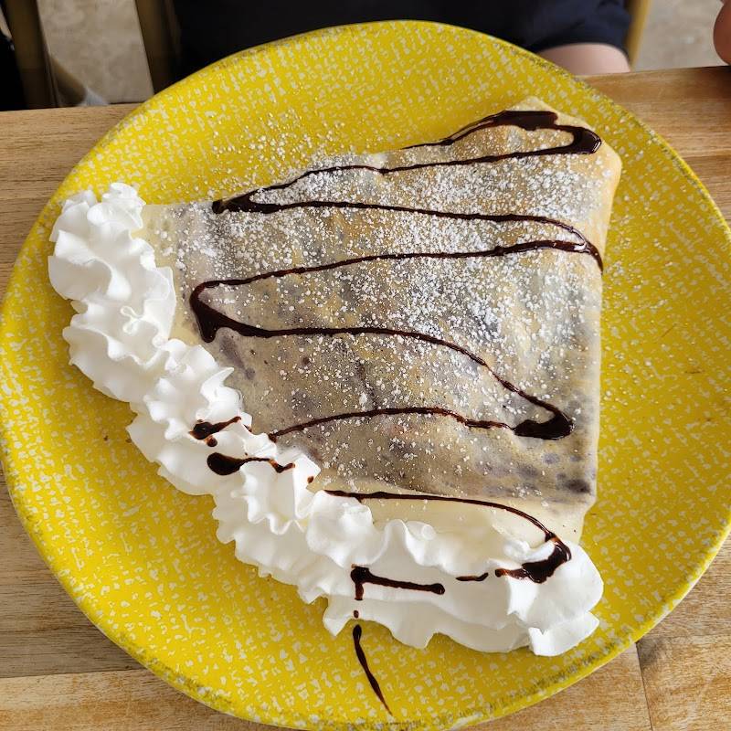 Manasiri’s crepes and sandwiches restaurant in Monterey - photo 3
