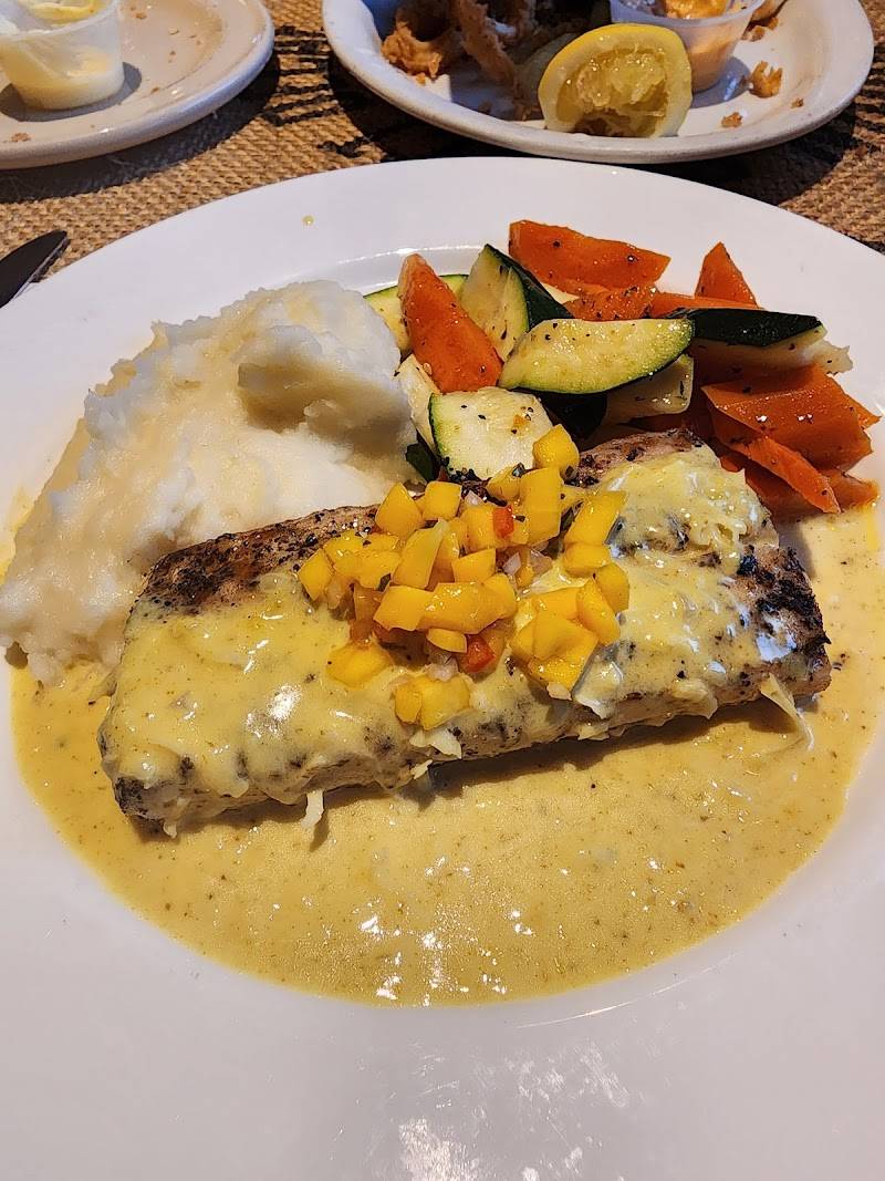 Monterey Cookhouse restaurant in Monterey - photo 3