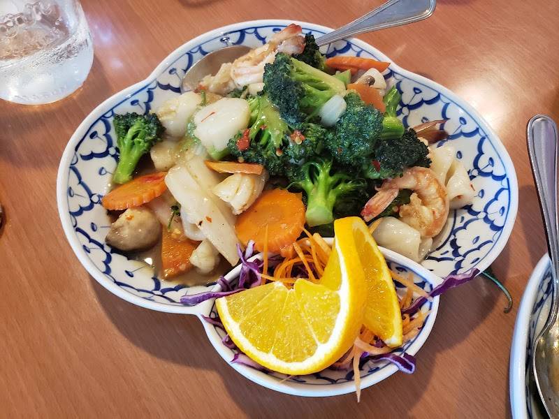 Chada Thai restaurant in Sacramento - photo 4