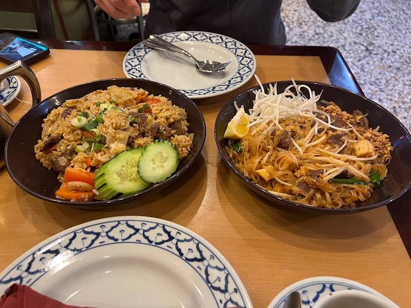 Chada Thai restaurant in Sacramento - photo 5