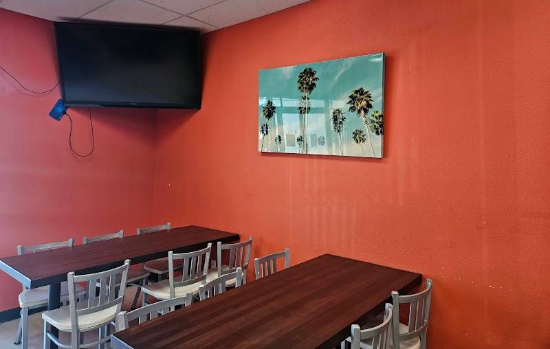 Tasty Hawaiian BBQ restaurant in Sacramento - photo 5