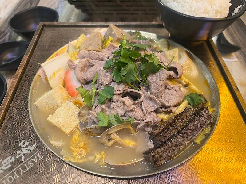 Tasty Pot restaurant in Sacramento - photo 3
