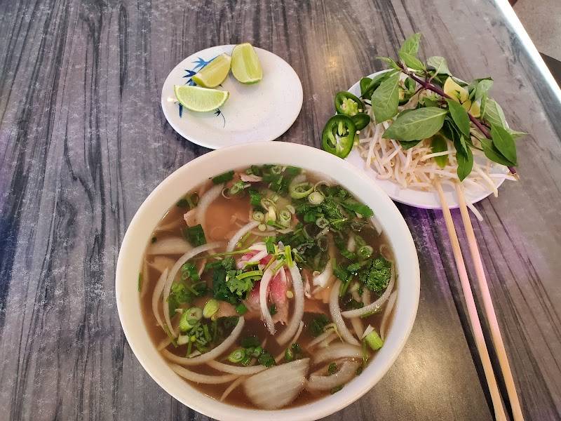 Pho Bac Hoa Viet - Stockton Blvd restaurant in Sacramento - photo 4