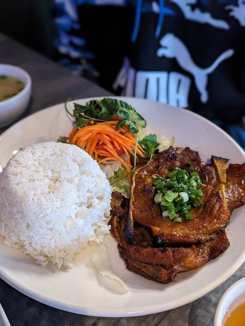 Pho Bac Hoa Viet - Stockton Blvd restaurant in Sacramento - photo 5