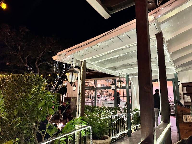 Zaytoon restaurant in Santa Barbara - photo 5