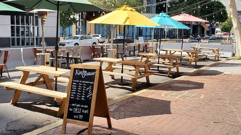 Karl Strauss Brewing Company restaurant in San Diego - main photo