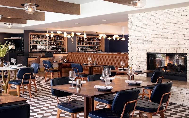 Shearwater Tavern restaurant in Carmel-by-the-Sea - main photo