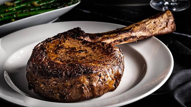 Del Frisco's Double Eagle Steakhouse restaurant in Fort Worth - photo 2