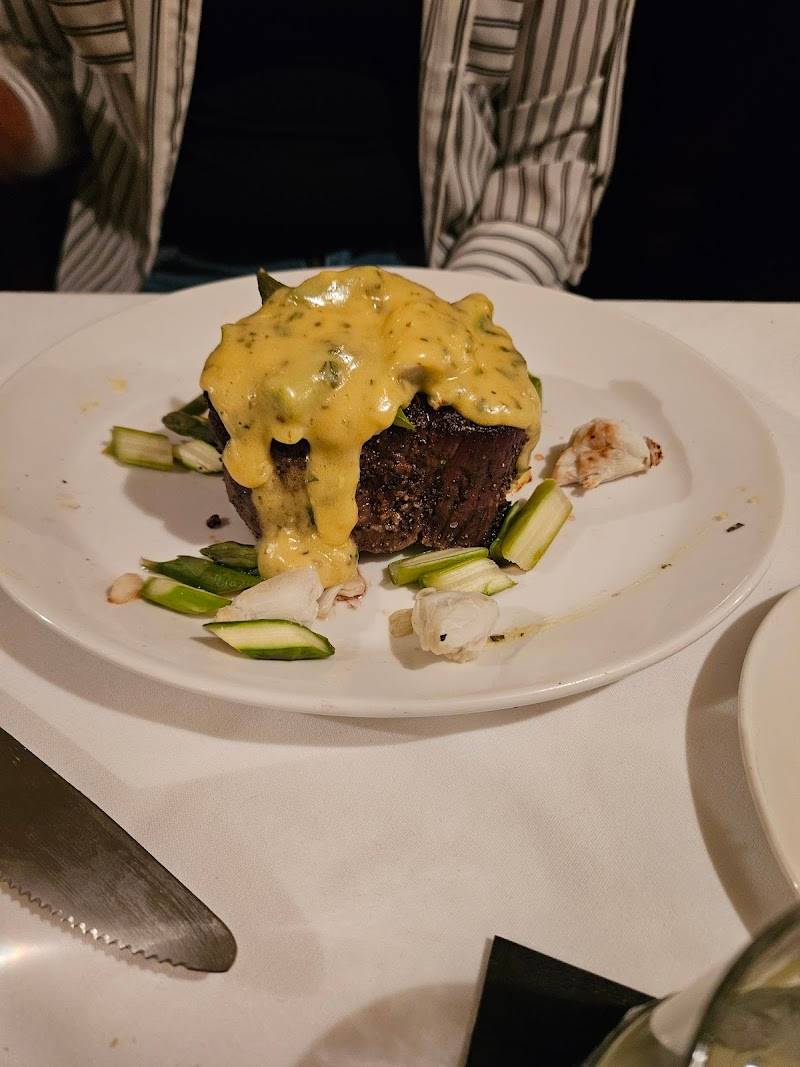 Del Frisco's Double Eagle Steakhouse restaurant in Fort Worth - photo 3