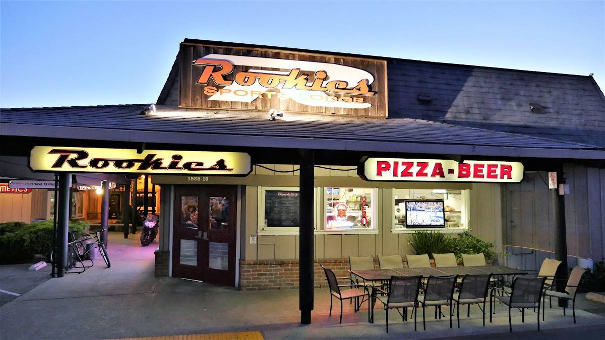 Rookies Sports Lodge Willow Glen