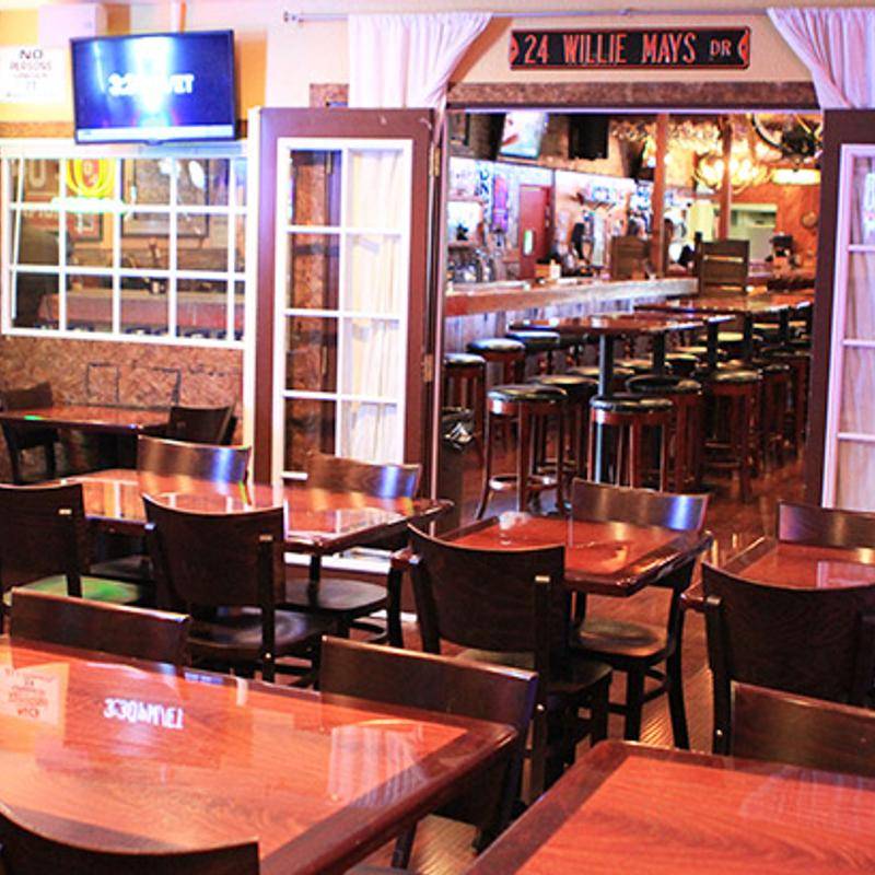 Rookies Sports Lodge Willow Glen restaurant in San Jose - photo 4
