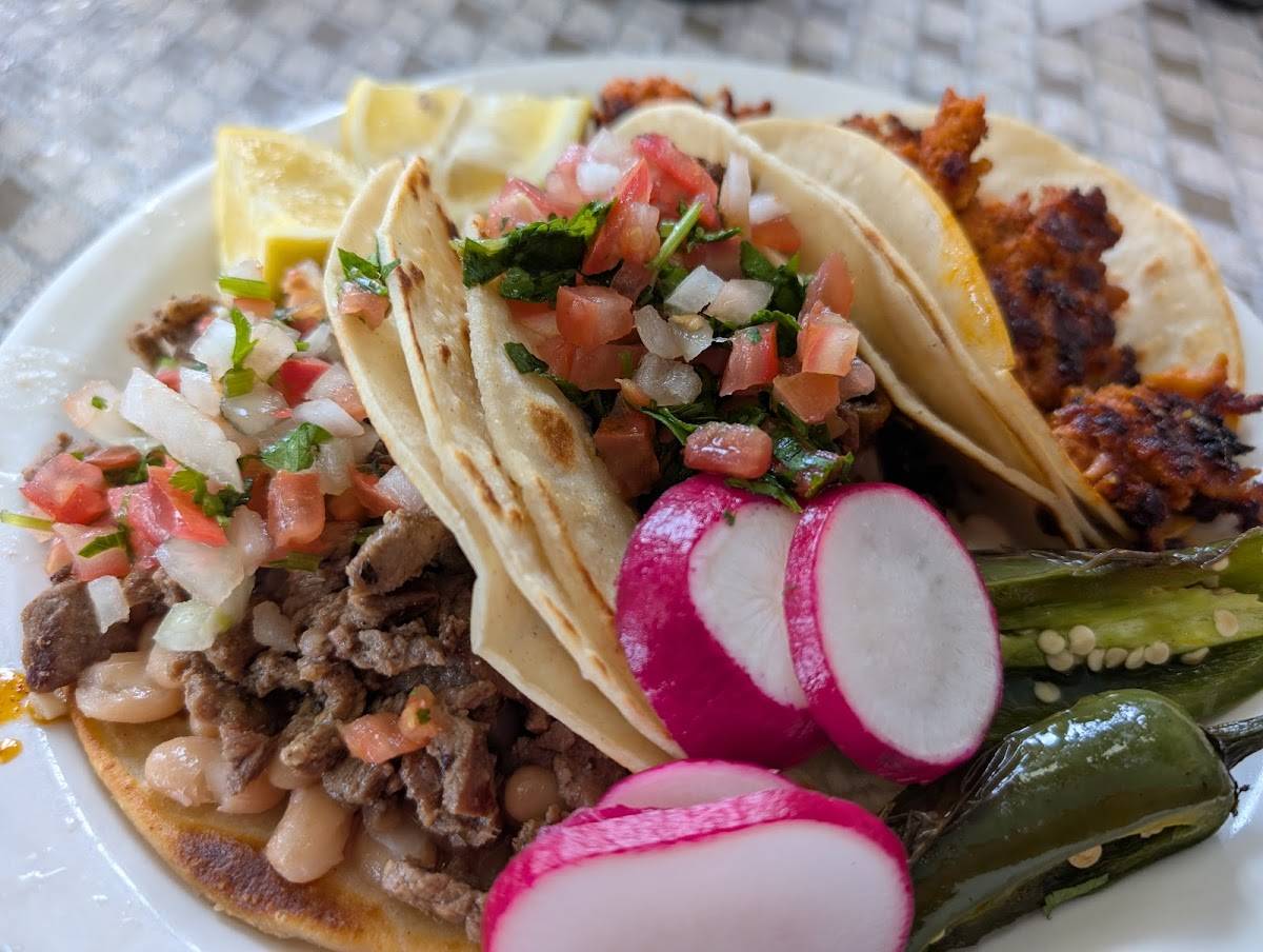Tacos Al Pastor 2 restaurant in San Jose - photo 2