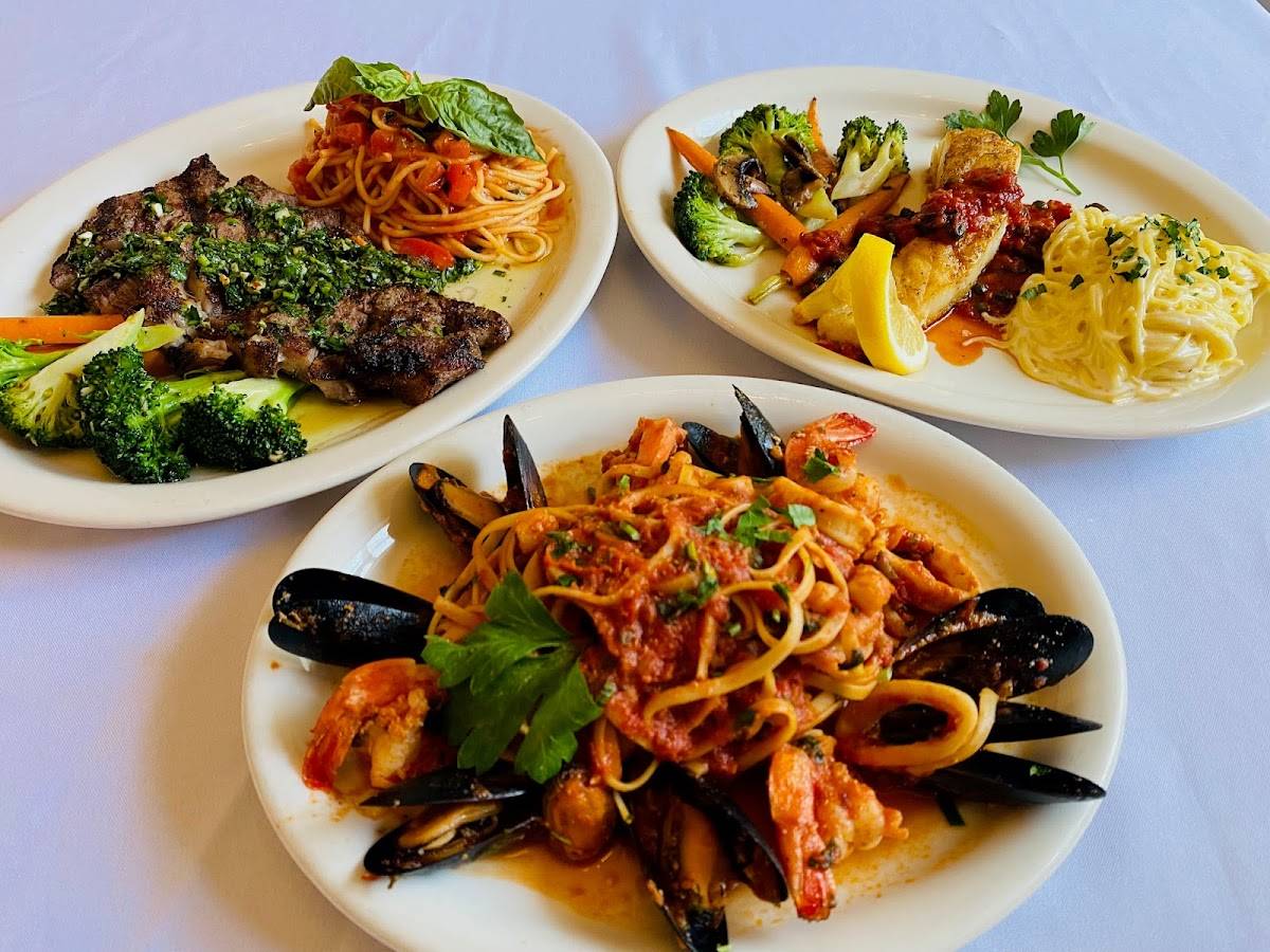 Salvatore Restaurant restaurant in Montebello - photo 2