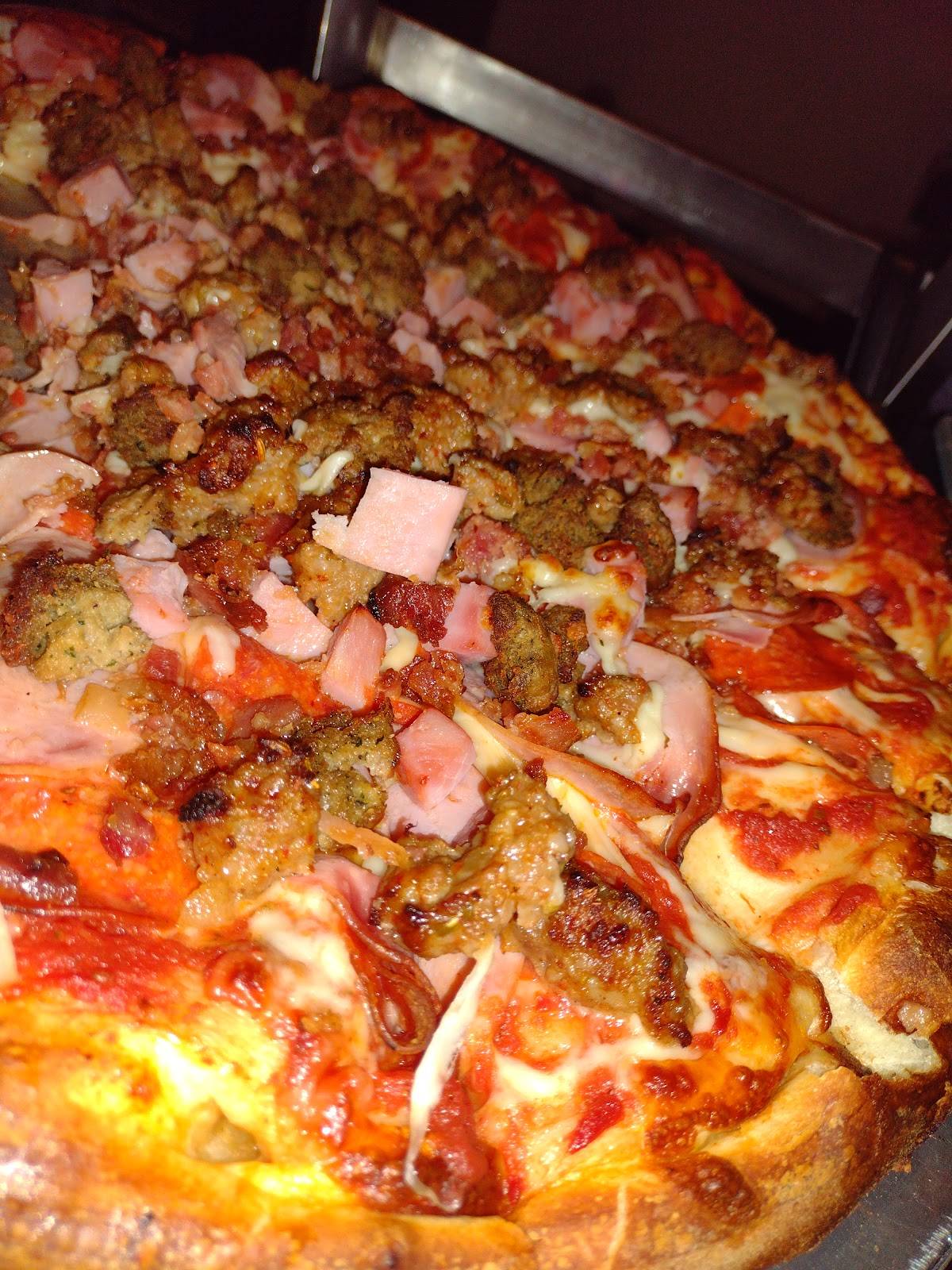 Rio's Pizza restaurant in Montebello - photo 7