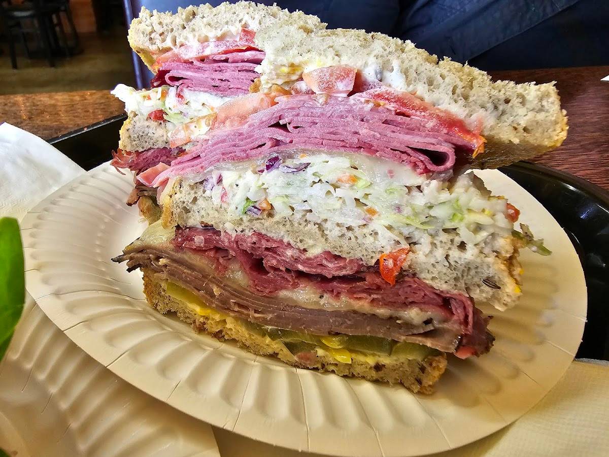 Frumento's Italian Market Deli restaurant in Montebello - photo 3