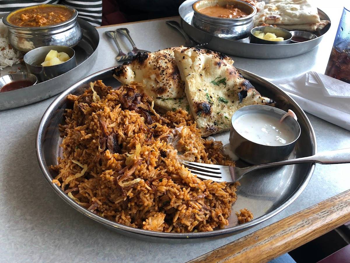 Curry N Kebob restaurant in Boulder - photo 2
